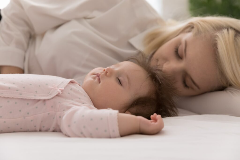 5 Effective Strategies for Getting Sleep with a Newborn