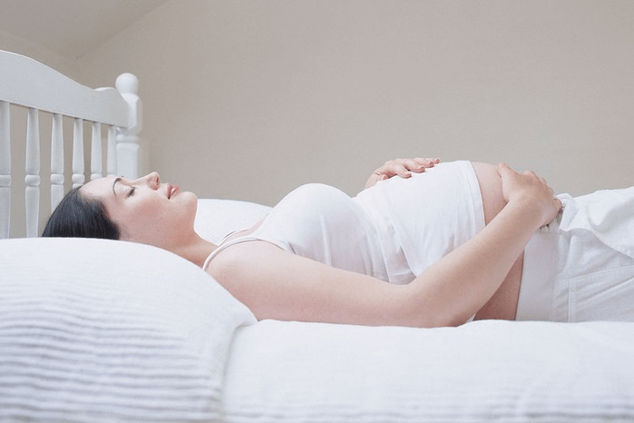 How to Sleep Comfortably When Pregnant: Tips for a Good Night’s Rest